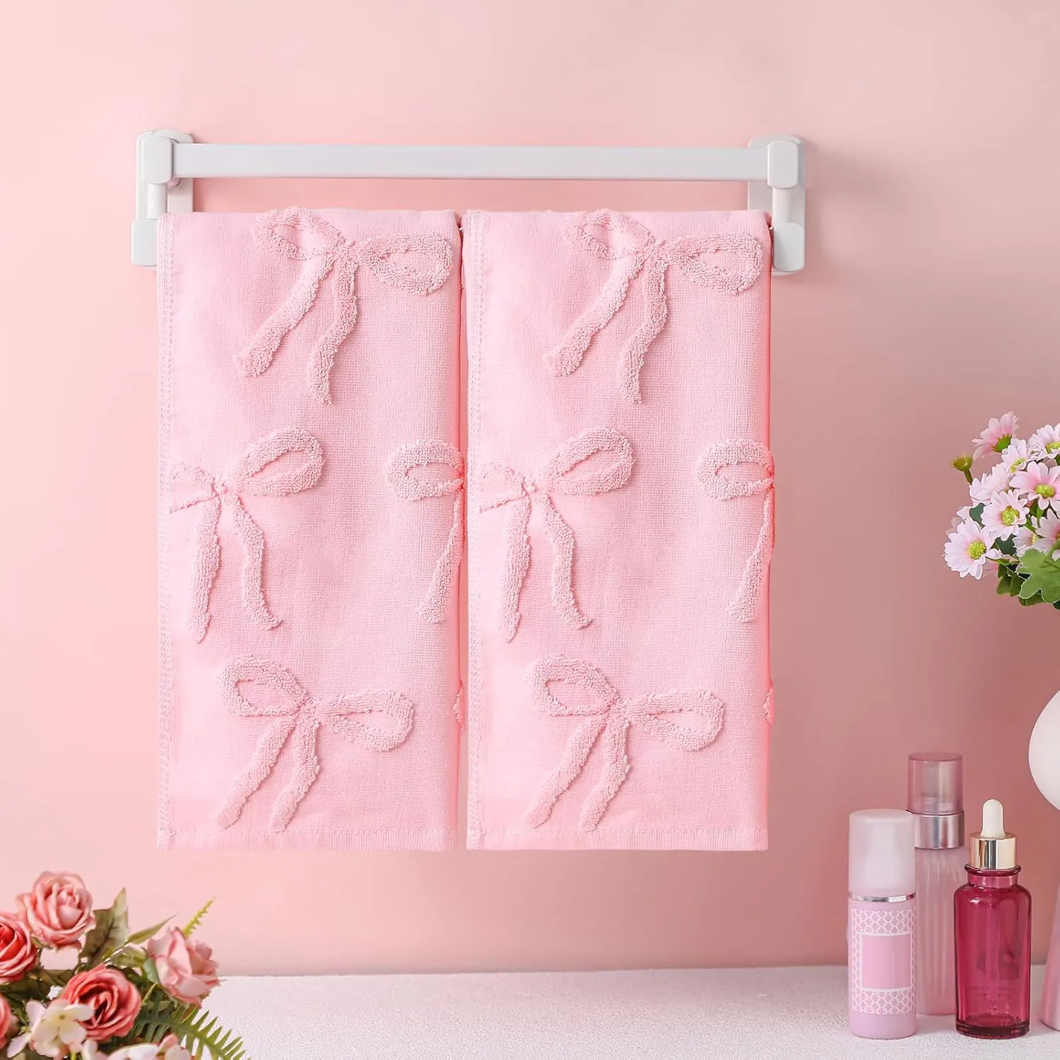 2 Pcs Pink Hand Towels for Bathroom Coquette Bow Hand Towels 100% Cotton Absorbent Decorative Jacquard Weave Bath Decor Preppy Bathroom Decor Gift, 13.7 x 29.5 Inch