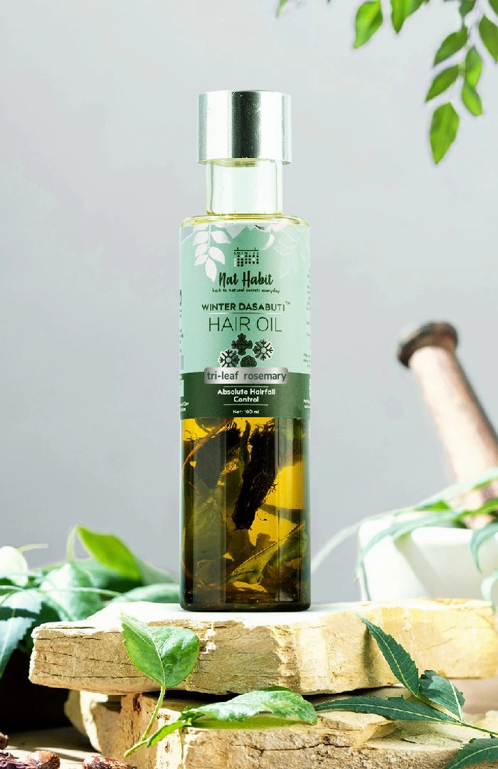 <strong>Crushed Tri-Leaf Rosemary Winter Hair Oil</strong> <br><i>Absolute Hairfall Control</i>