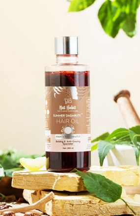 <strong>Men's Revital Summer Hair Oil</strong> <br><i>Balding & Anti-Greying Specialist</i>