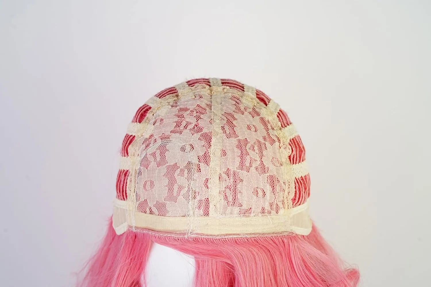 Aicos Pink Curly Wigs for Kids Grils Long Curly Wig with Heart Clips   Necklaces for Halloween Christmas Costume Party