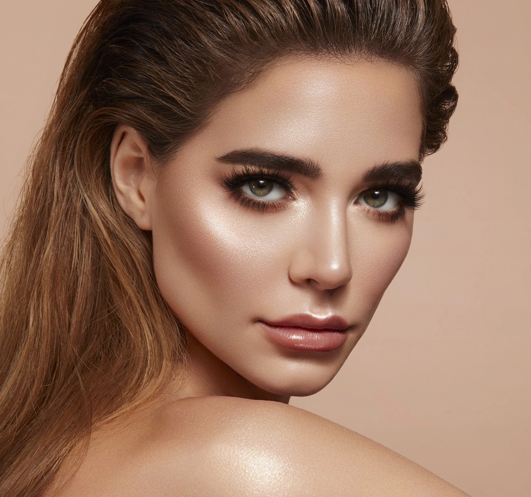 BEAMING LIGHT LOOSE HIGHLIGHTER - HIGH VOLT