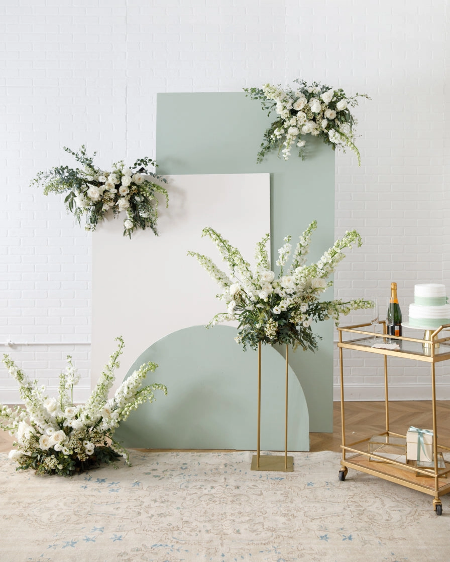 Blushing - Allaina Panel with Floral Arrangements