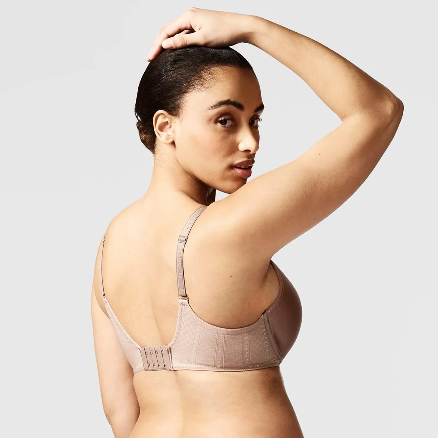 Chantelle Women's C Idéal Back Smoothing Bra