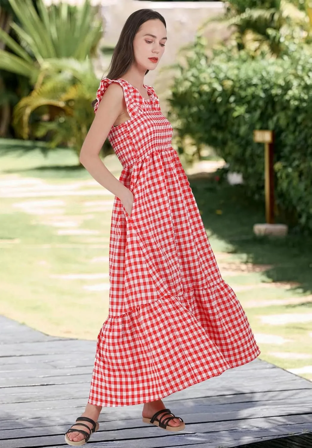 chouyatou Women's Retro Plaid Smocked Dress Spaghetti Strap Flounce Long Dress