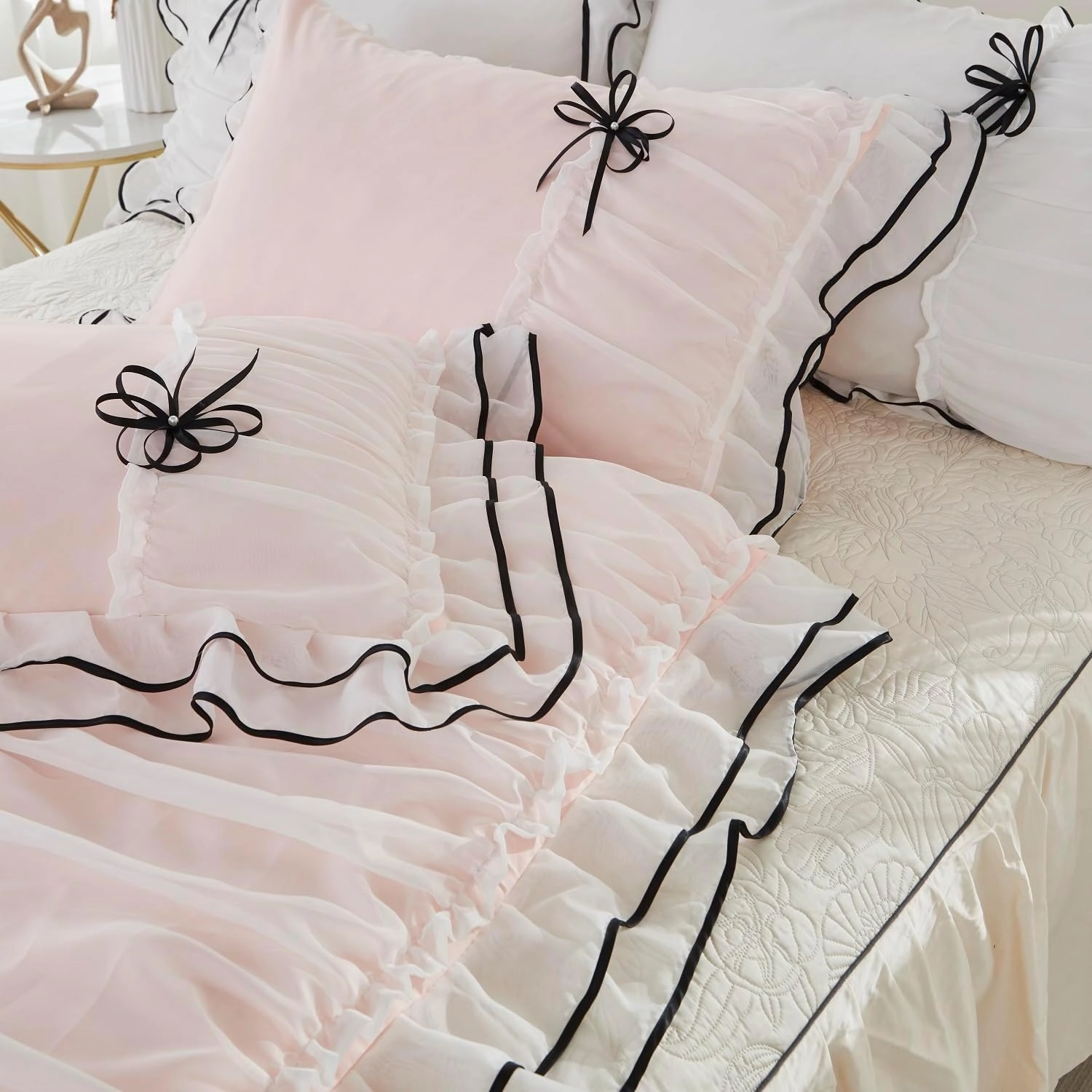 Duvet Cover Set Ruffle Lace Beddding Set with Bowtie 3 Pieces Comforter Cover Set with Zipper Closure, Girl Bedding French Country with 2 Pillowcase - Light Pink, Full
