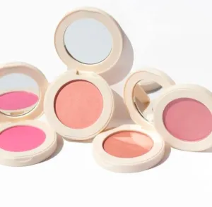 FARMASi Powder Blusher, Glow Boosting, Naturally Luminous Lightweight, Highly Pigmented, Soften and Moisturize the skin, Buildable Coverage Blush, Vegan 0.159 Fl Oz / 4.5g-04 Pink Lily