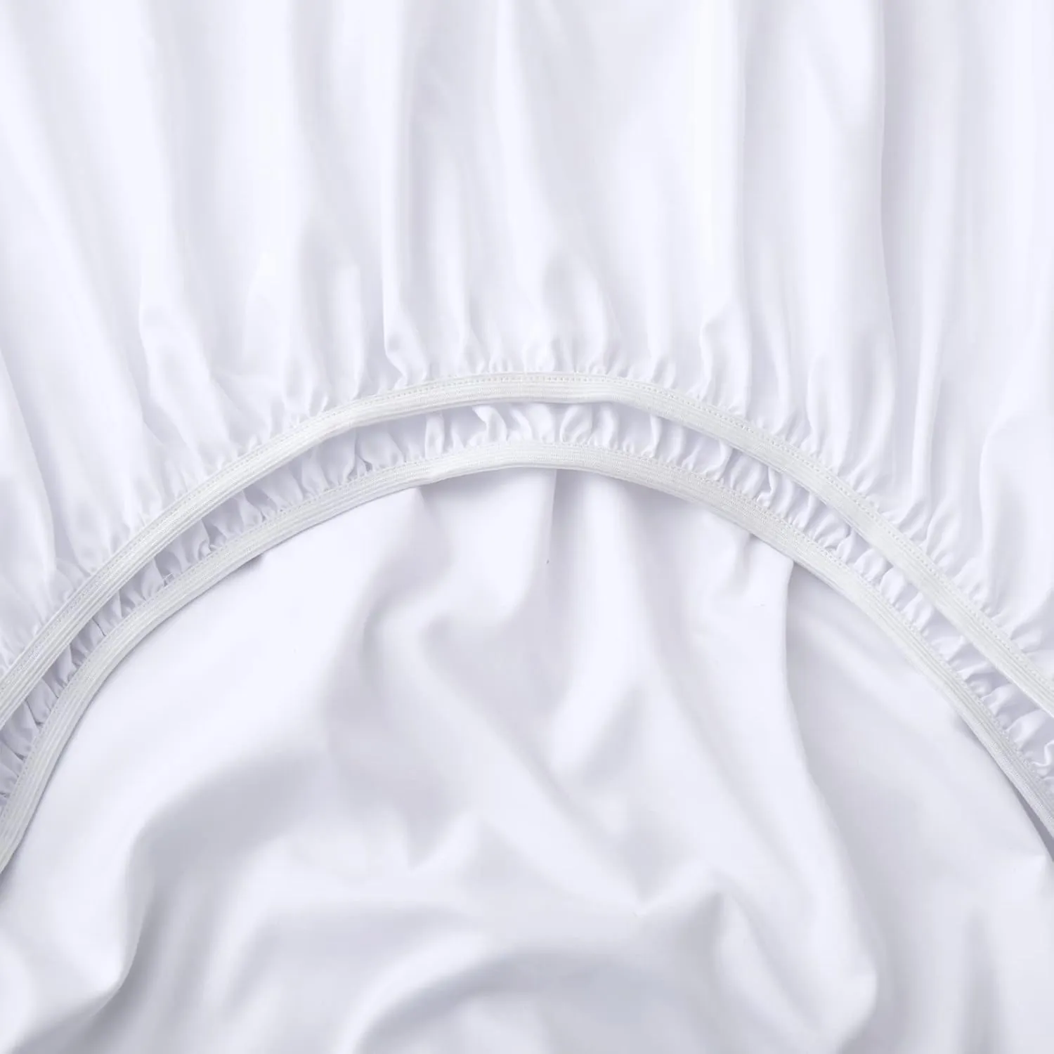 Horbaunal Extra Deep Pocket Cal King Fitted Sheet Only - Fits Up to 24 Inch Mattress - Luxury 1800 Thread Count - Microfiber White Fitted Bed Sheet California King Size