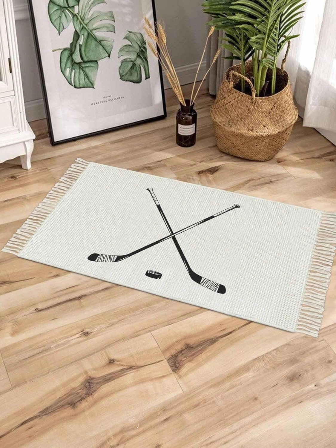 Ice Hockey Large Runner Rug 4X6 Ft Living Room Area Rug, Washable Woven Throw Carpet with Tassel, Modern Minimalist Ball Sports Game Art Non-Shedding Bedroom Office Carpets