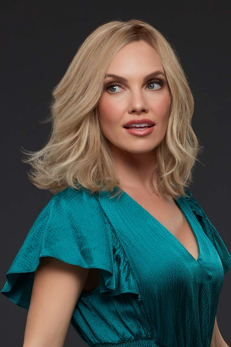 Jon Renau & Christy's Wigs Bundle - 7 Items: Carrie Exclusive Human Hair Q & A Booklet, BeautiMark Hydra Shampoo Conditioner Mask Protect Leave-In Spray Shine Serum - Color: 22F16S8