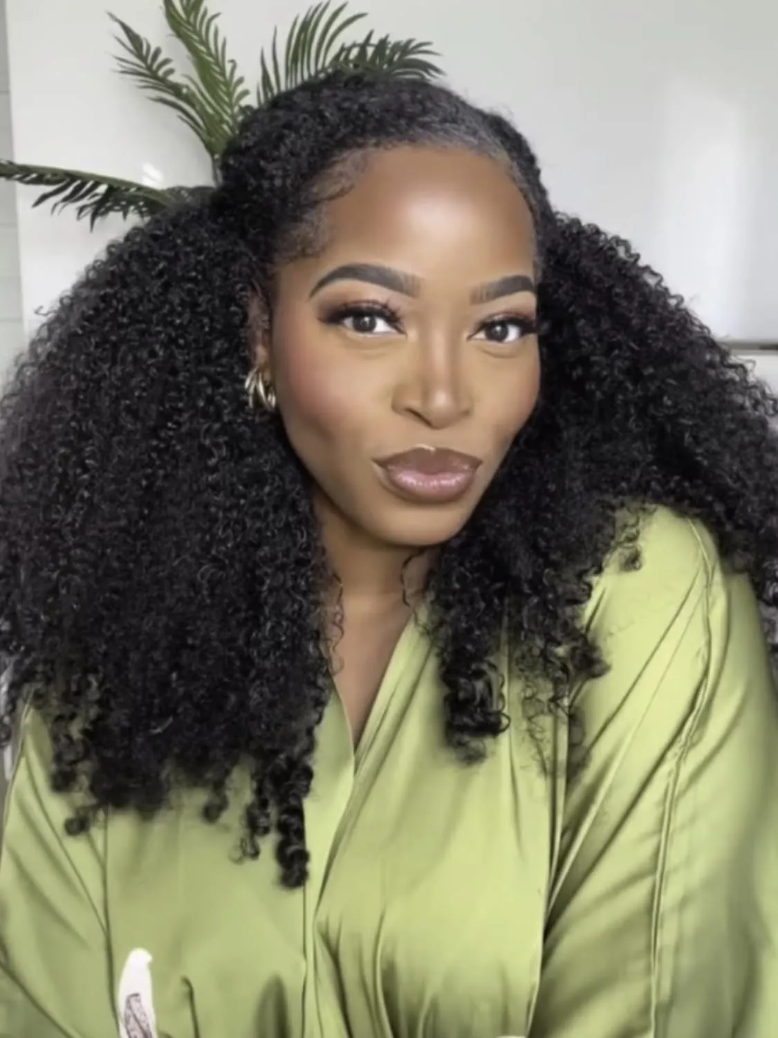 KLAIYI Afro Kinky Curly 3/4 Half Wig Human Hair Glueless Wear and Go Wig with or without Headband Natural Curls Non Lace Front Full Machine Made Ready to Wear Beginner Friendly 12A 180% Density 16Inch