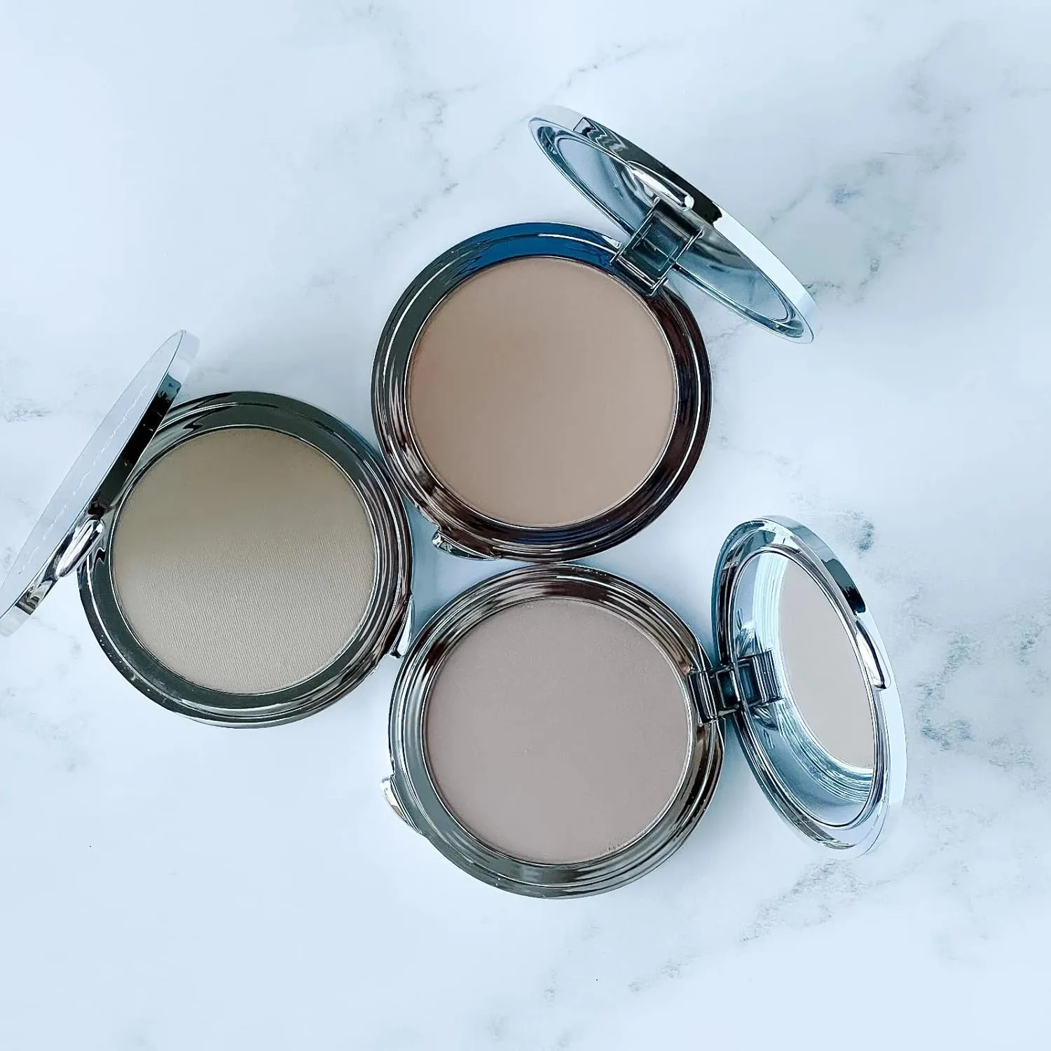 La Bella Donna Compressed Mineral Foundation - Amber, 12 oz Pressed Powder Makeup for All Skin Tones, Long Lasting Full Coverage Sun Kissed Tan