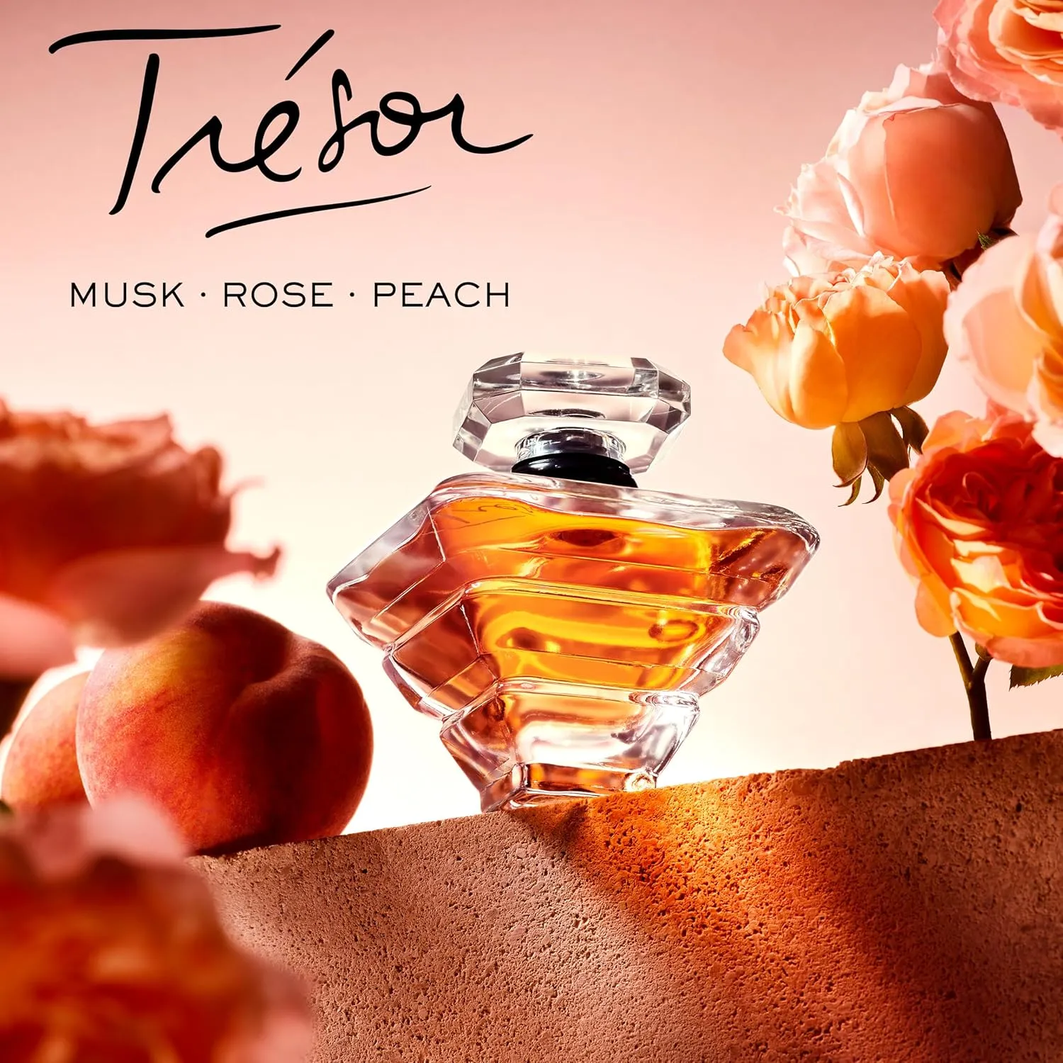 Lancôme Trésor Eau de Parfum - Long Lasting Fragrance with Notes of Rose, Lilac, Peach & Apricot Blossom - Elegant & Romantic Women's Perfume