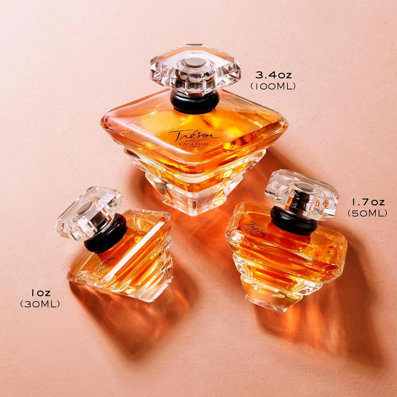 Lancôme Trésor Eau de Parfum - Long Lasting Fragrance with Notes of Rose, Lilac, Peach & Apricot Blossom - Elegant & Romantic Women's Perfume
