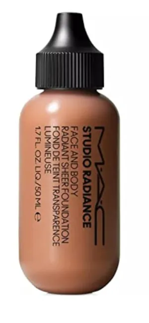 M.A.C. STUDIO RADIANCE FACE & BODY RADIANT SHEER FOUNDATION W4