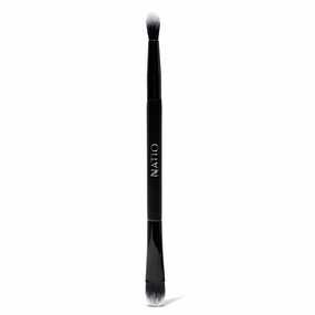 Natio Apply & Blend Eyeshadow Brush