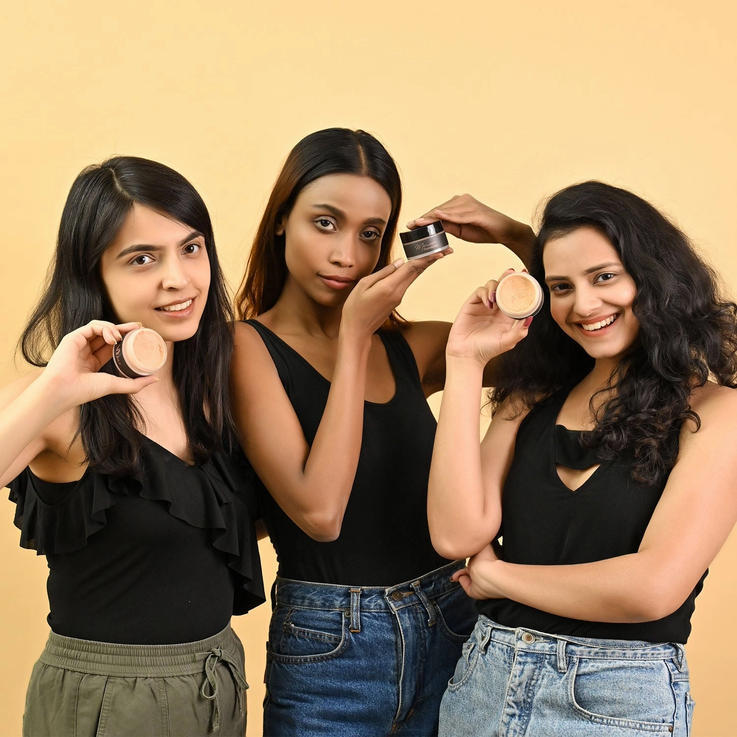 NY Bae Mousse Foundation | For Normal To Oily Skin | Smooth Texture | Light Weight | Natural Matte Finish | Long Lasting | Wheatish Skin Tone | Warm Undertone - Warm Golden 05 (22 g)