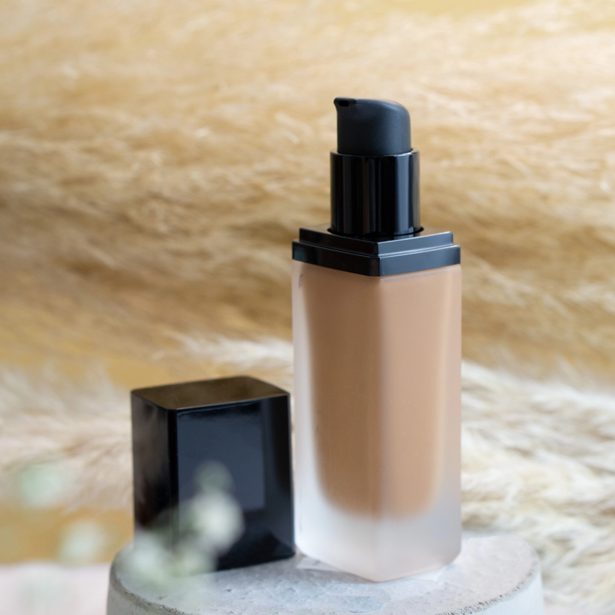 Radiant Glow Foundation - Maple for Flawless Beauty