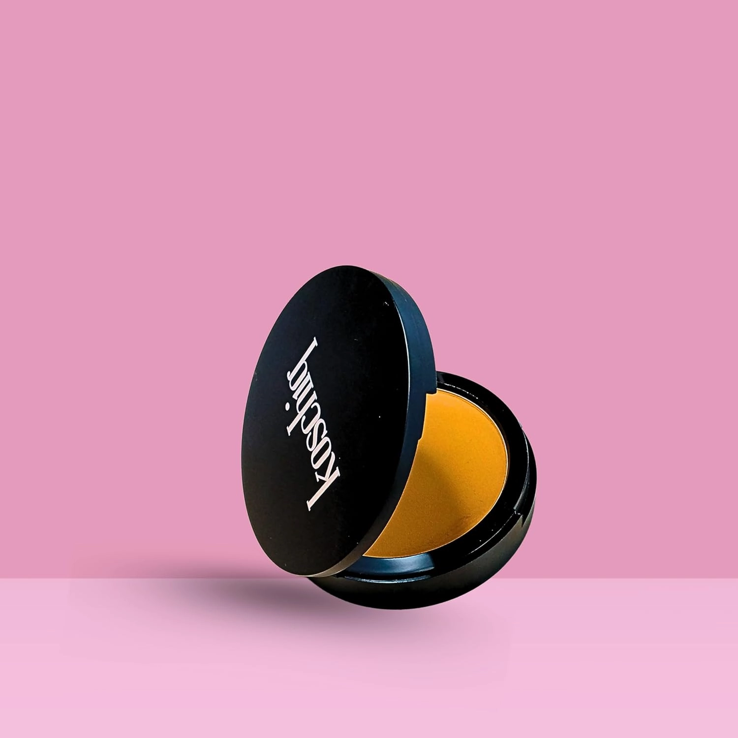 soft matte powder (K-40. Light with warm golden undertone)