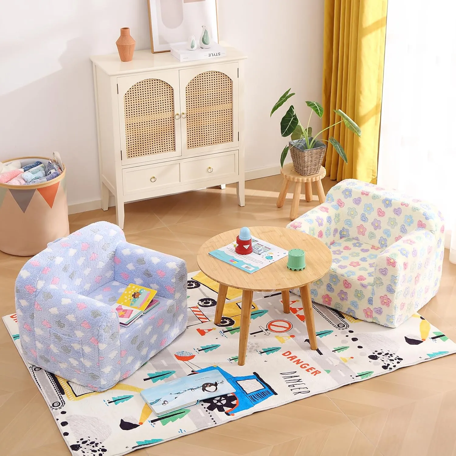 Tiita Kids Sofa, Chirldren Couch with Carrying Handle & Side Pockets, Kids Foam Chair, Toddler Armrest Chair,Kids Read Sofa for Girl Or Boy, Blue Cloud