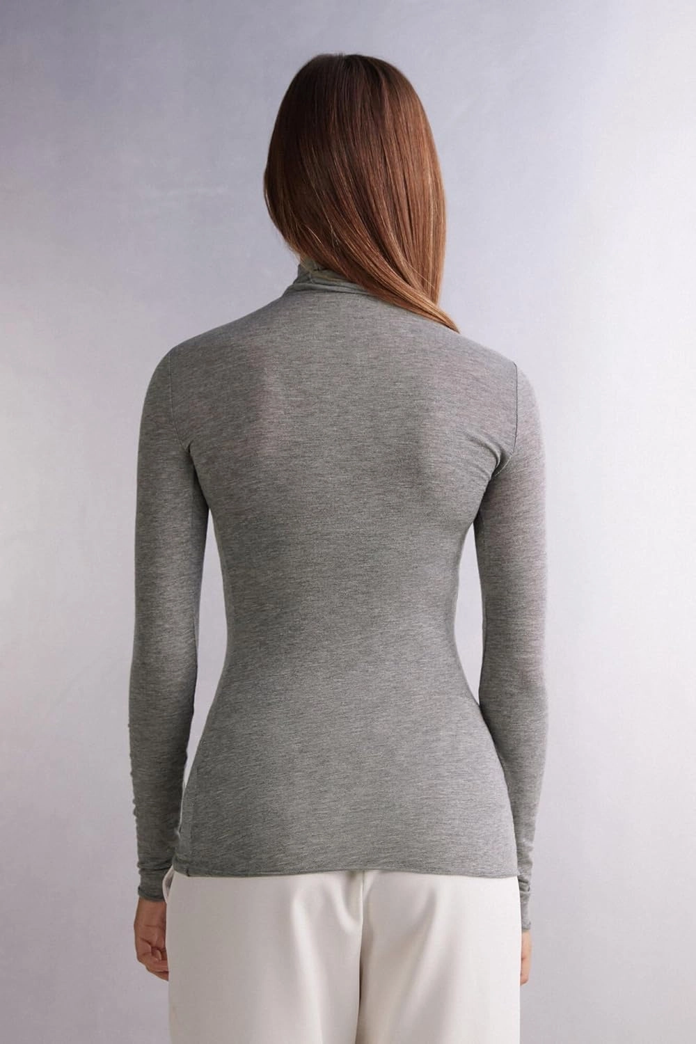Woman's Modal Cashmere Ultralight High-Neck Top