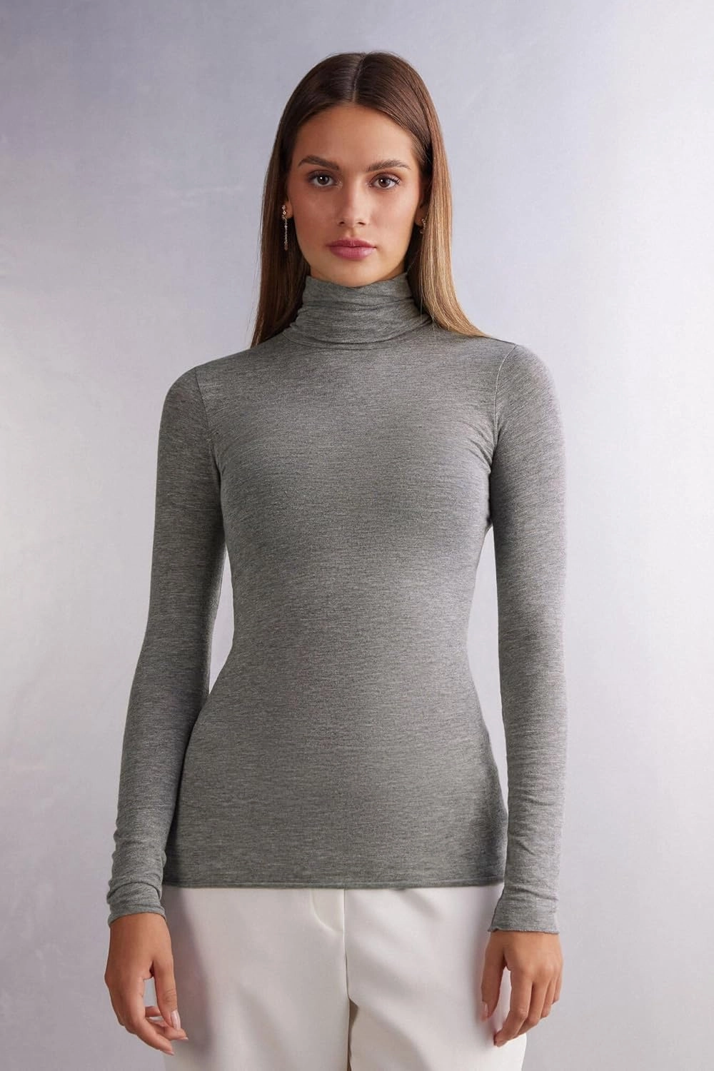 Woman's Modal Cashmere Ultralight High-Neck Top