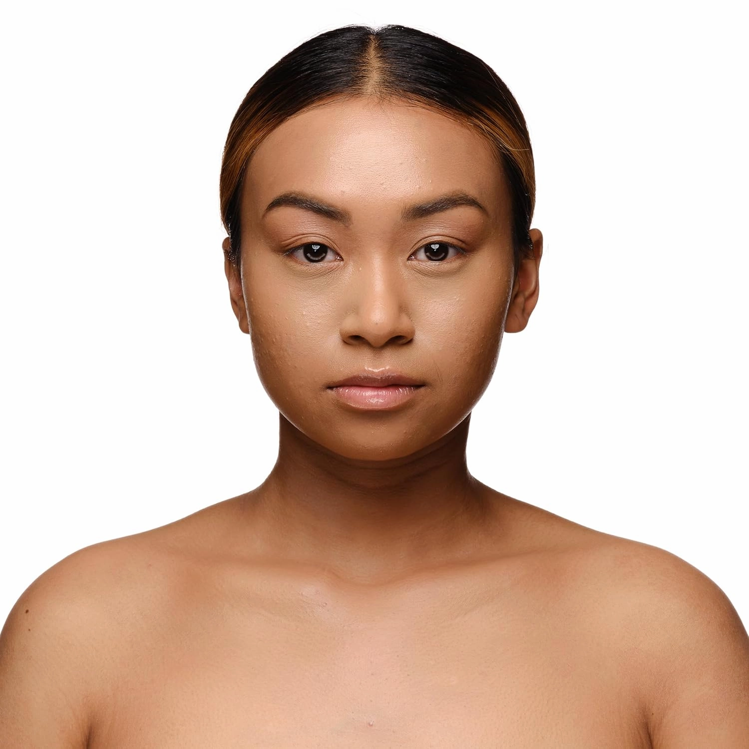 YENSA Super Serum Silk Powder Foundation - Matte Foundation Makeup to Blur and Smooth Pores - Provides a Radiant and More Even Skin Tone for a Natural, Healthy Glow - Tan 3 (0.35 oz)