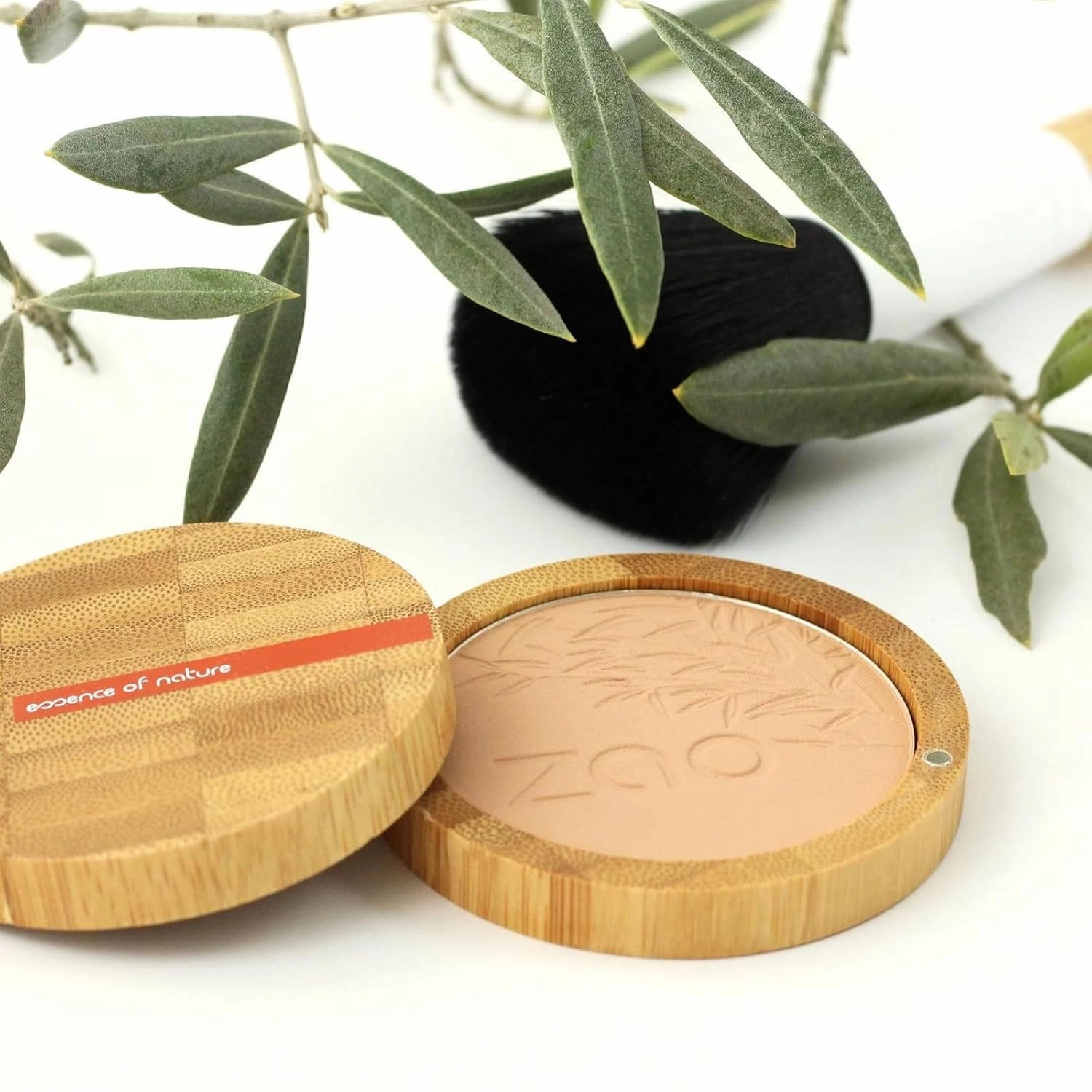 Zao Makeup Compact Pressed Powder Foundation Blendable Face Makeup Long Lasting Portable Full Coverage with Macadamia Oil & Cocoa Butter Lightweight Airbrushing for Pores & Imperfections 9g (302)